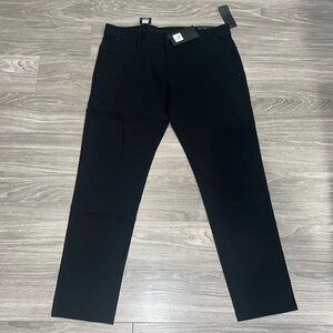 X-RAY stretch pants. Size 34x32. NWT